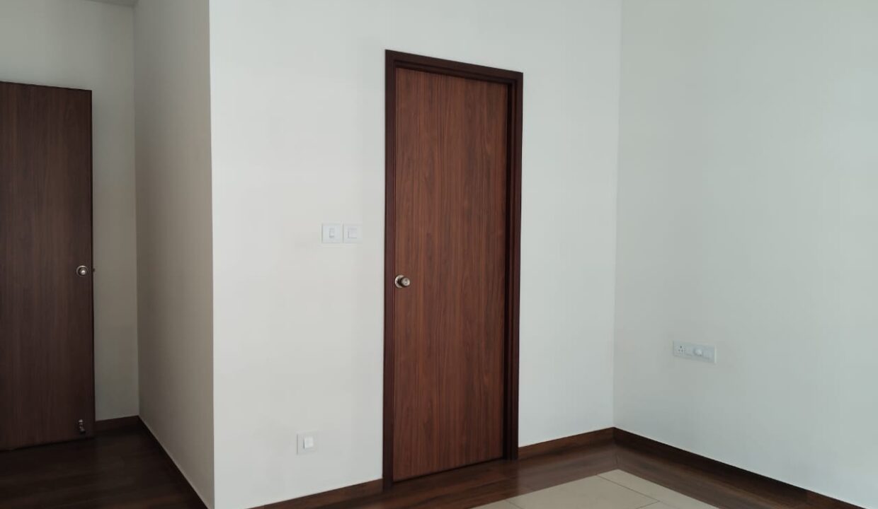 WhatsApp Image 2025-08-29 at 12.57.17 PM