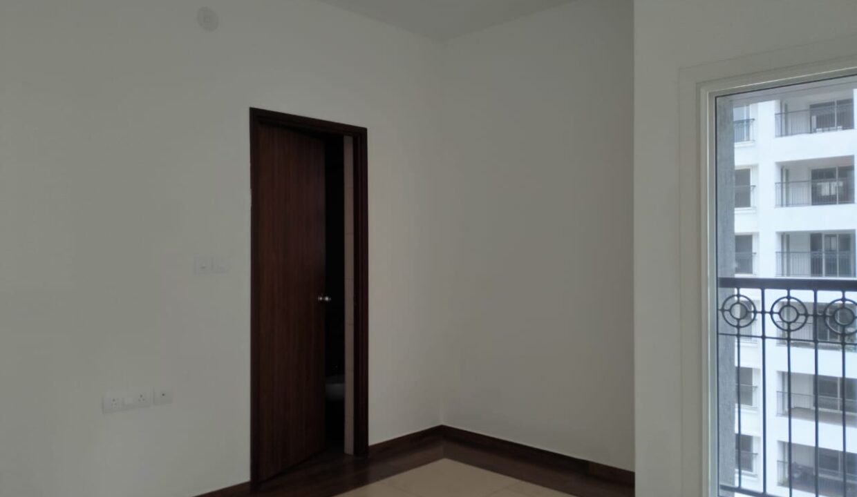 WhatsApp Image 2025-08-29 at 12.57.18 PM