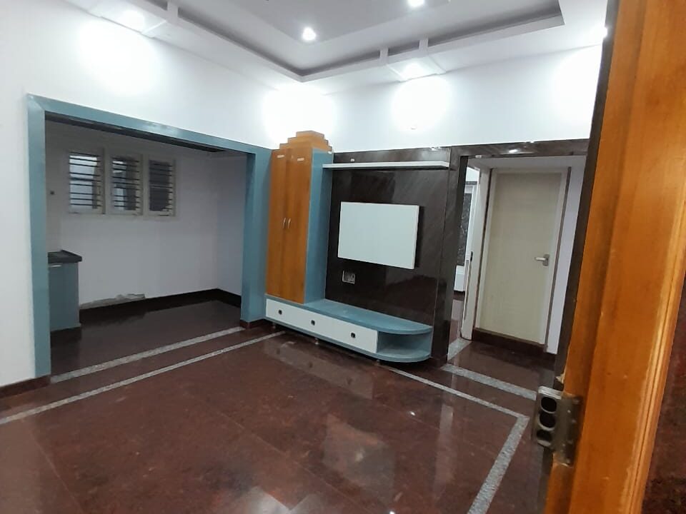 WhatsApp Image 2025-09-06 at 12.16.02 PM