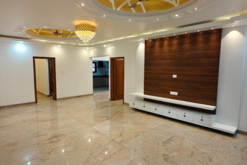 WhatsApp Image 2025-09-17 at 12.36.07 PM (3)