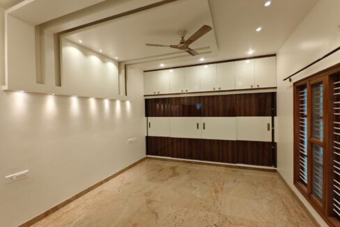 WhatsApp Image 2025-09-17 at 12.36.08 PM