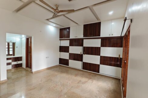 WhatsApp Image 2025-09-17 at 12.36.20 PM (1)