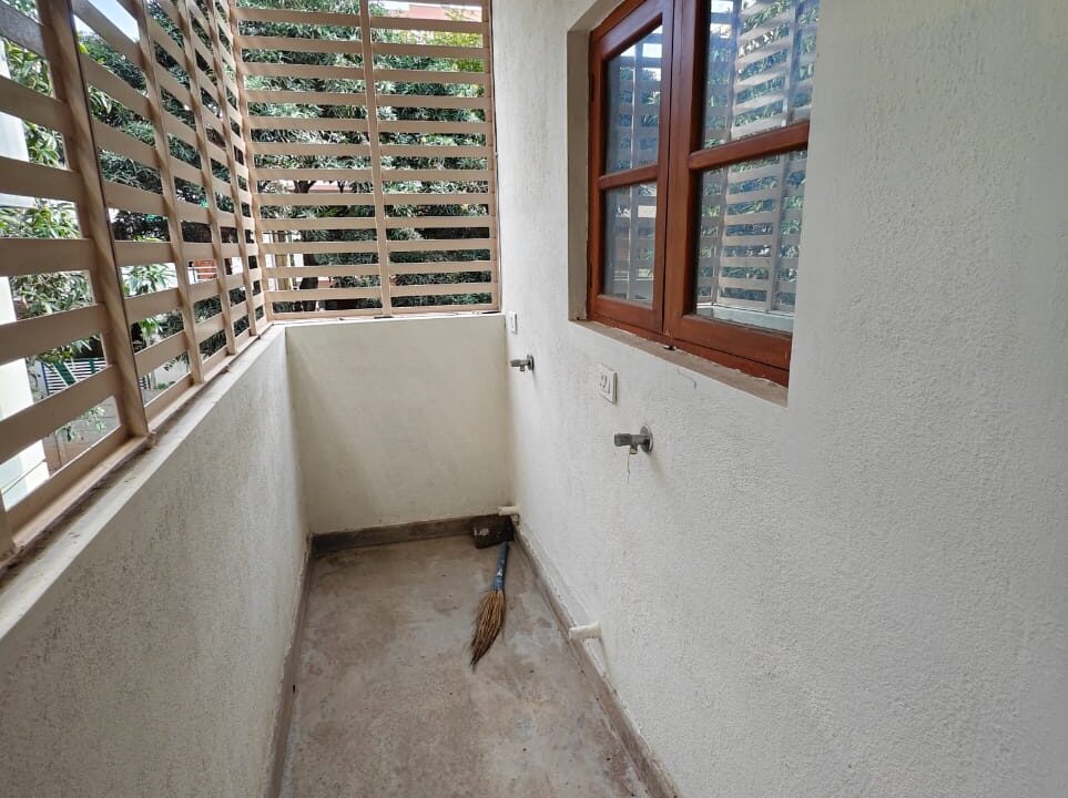 WhatsApp Image 2025-09-17 at 12.36.21 PM