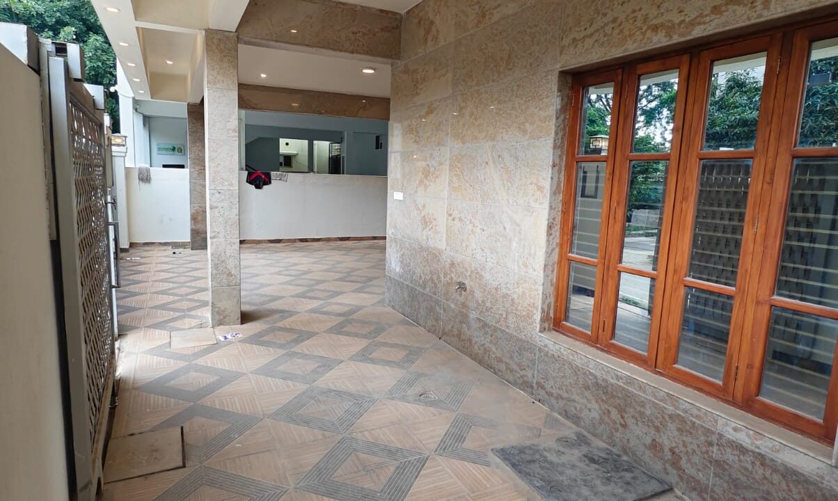 WhatsApp Image 2025-09-17 at 12.36.22 PM