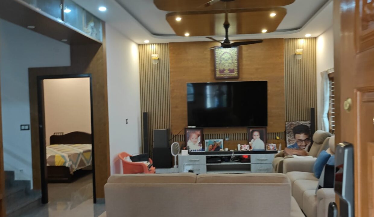 WhatsApp Image 2025-09-17 at 5.16.51 PM