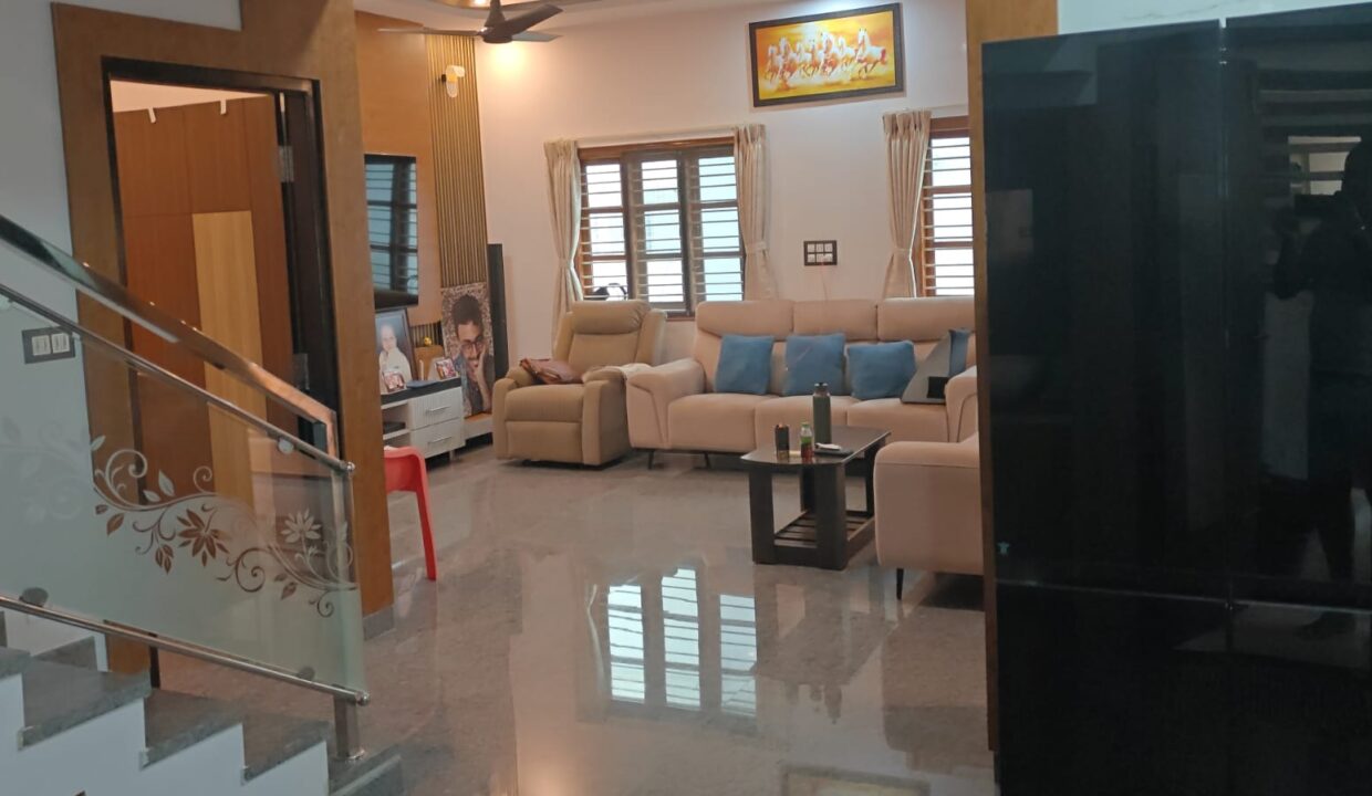 WhatsApp Image 2025-09-17 at 5.16.52 PM