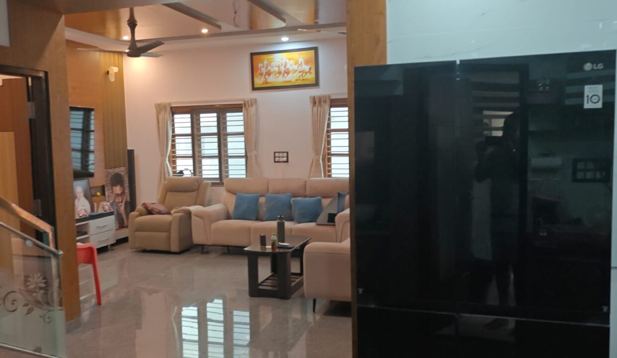 WhatsApp Image 2025-09-17 at 5.16.54 PM