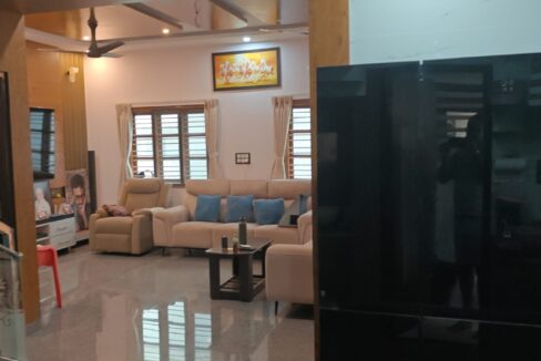 WhatsApp Image 2025-09-17 at 5.16.54 PM