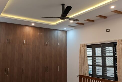 WhatsApp Image 2025-09-17 at 5.16.55 PM (1)