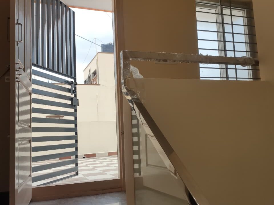 WhatsApp Image 2025-09-19 at 11.35.49 AM (2)