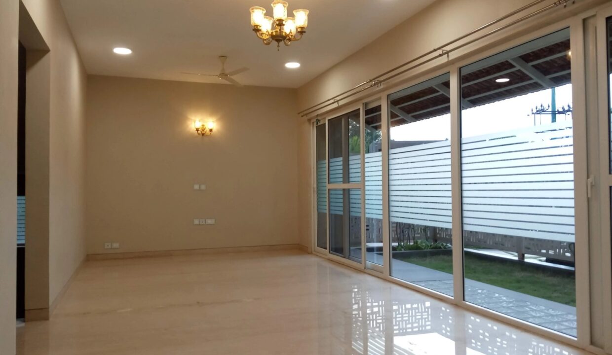 WhatsApp Image 2025-09-19 at 12.27.16 PM