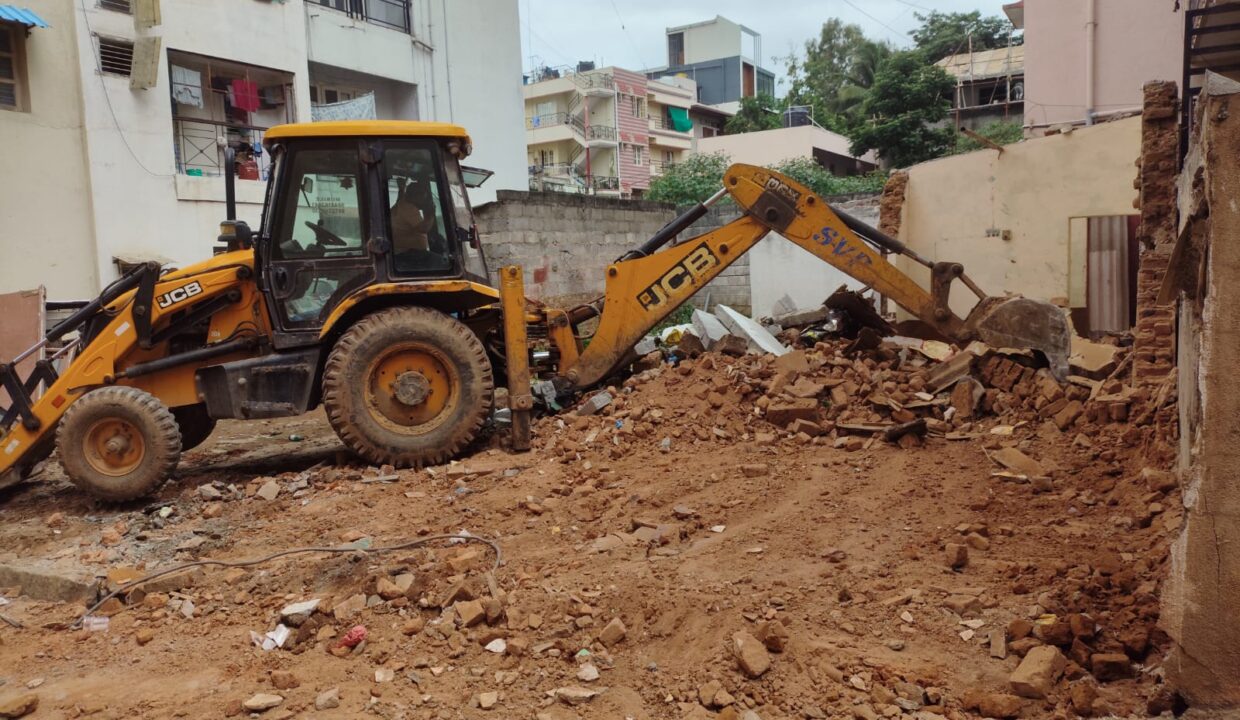 WhatsApp Image 2025-09-30 at 12.04.43 PM