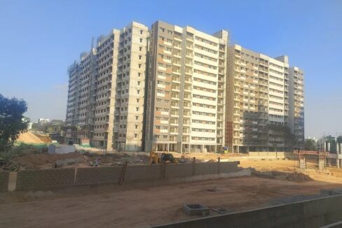 4b8f9220-97dc-4671-aa46-6c5c42fbbfe8