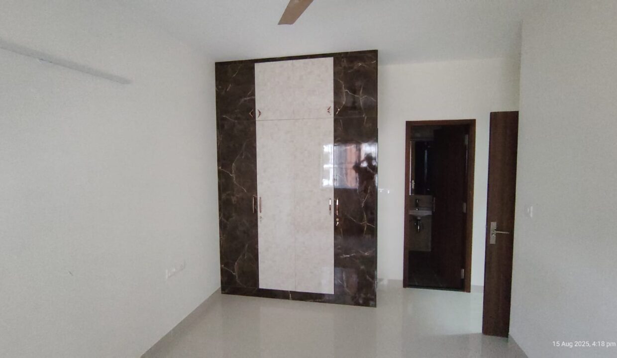 WhatsApp Image 2025-10-03 at 1.33.17 PM (1)