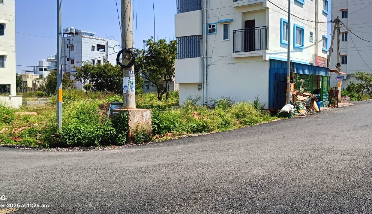 WhatsApp Image 2025-10-12 at 1.44.15 PM (2)