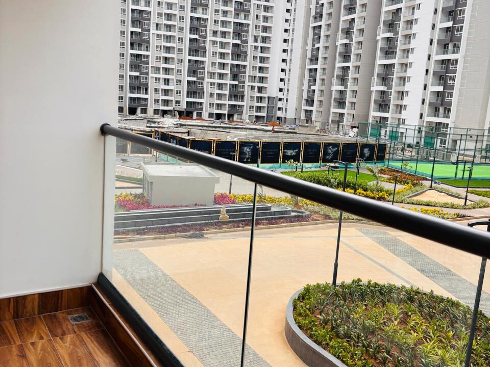 WhatsApp Image 2025-10-14 at 11.45.52 AM (2)