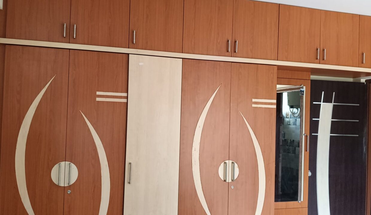 WhatsApp Image 2025-10-18 at 12.07.57 PM