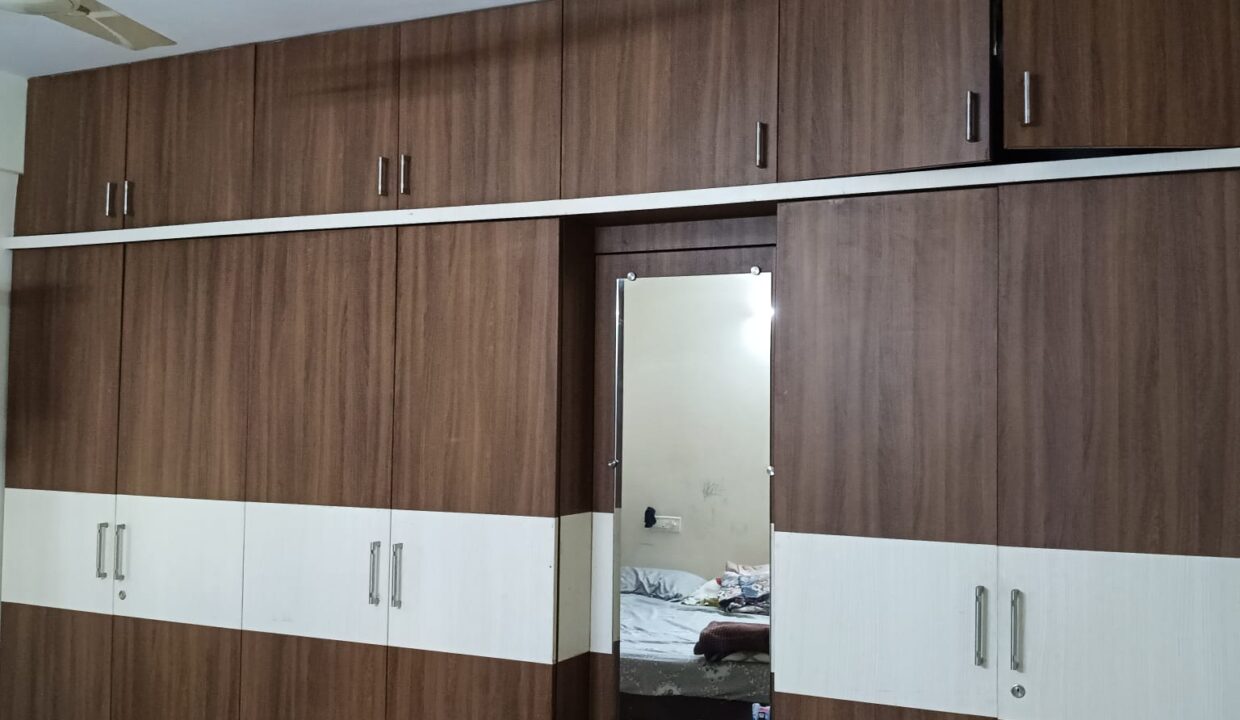 WhatsApp Image 2025-10-18 at 12.07.58 PM (2)