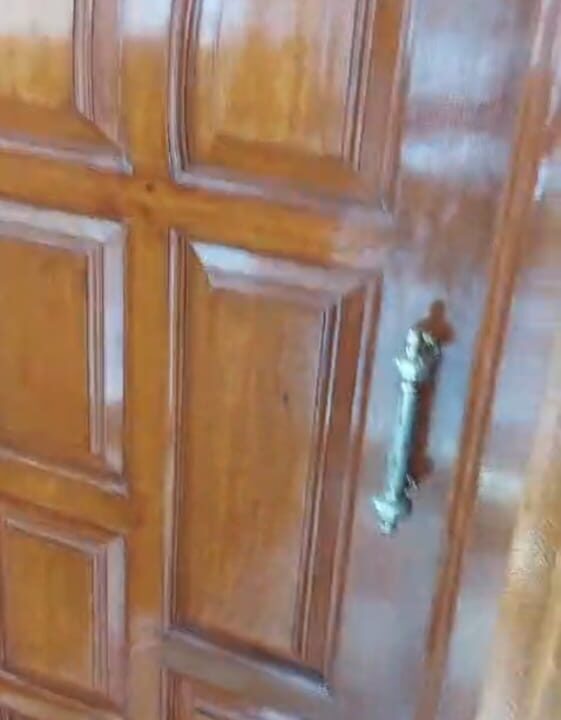 WhatsApp Image 2025-10-23 at 12.06.21 PM (1)