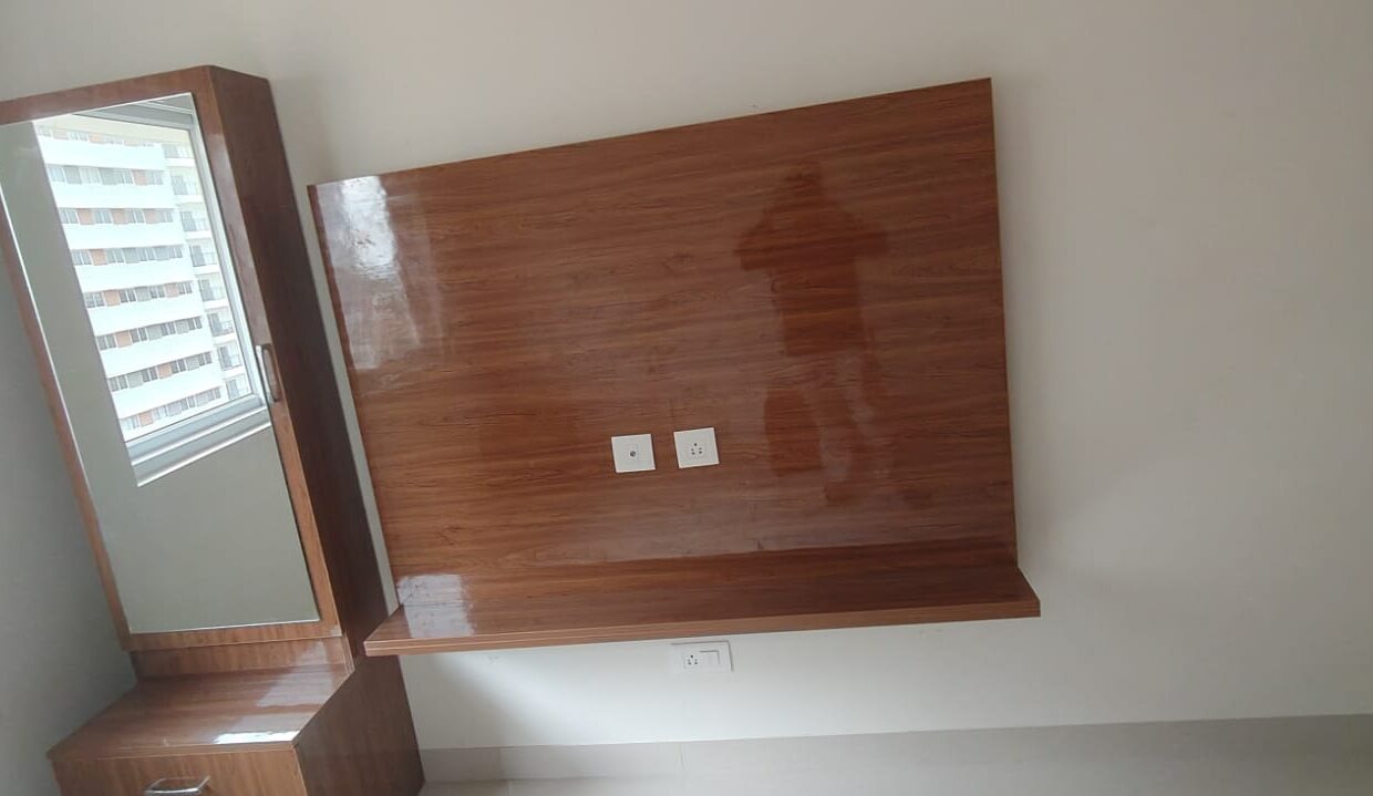 WhatsApp Image 2025-10-24 at 3.01.08 PM (2)