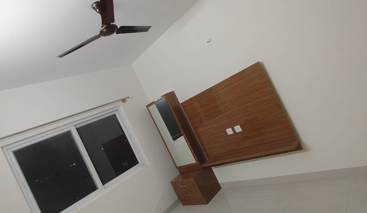 WhatsApp Image 2025-10-24 at 3.01.10 PM (2)