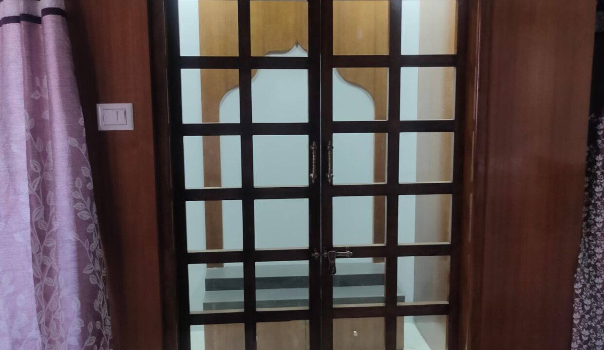 WhatsApp Image 2025-10-24 at 9.39.54 AM