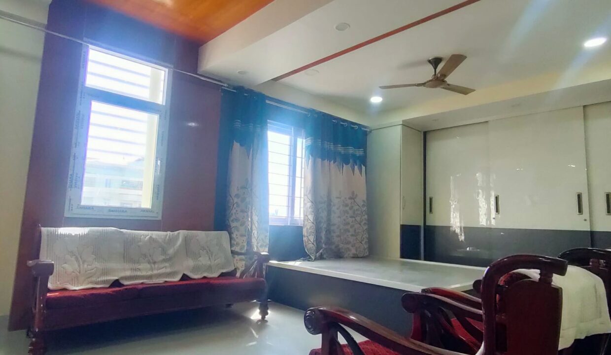 WhatsApp Image 2025-10-24 at 9.39.57 AM (3)