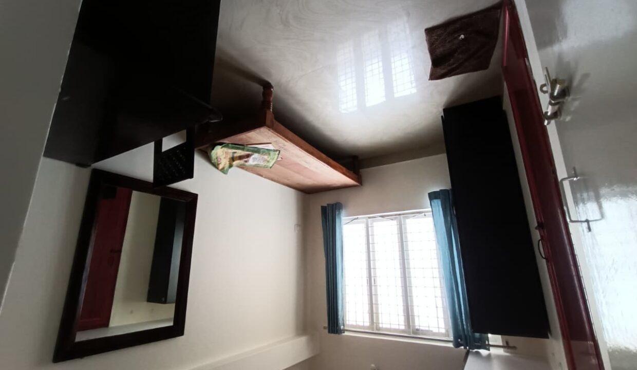 WhatsApp Image 2025-10-25 at 1.38.44 PM (1)