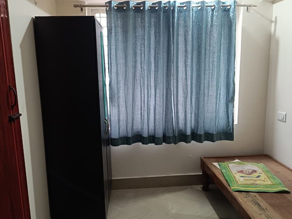 WhatsApp Image 2025-10-25 at 1.38.44 PM