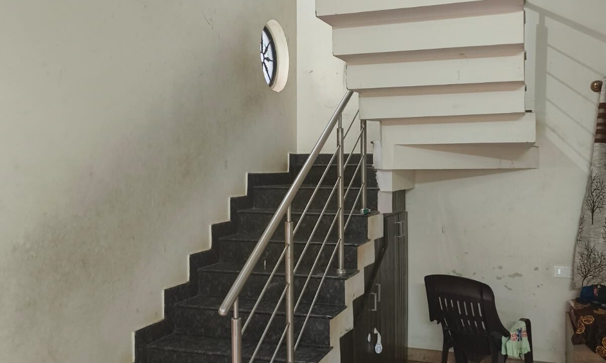 WhatsApp Image 2025-10-25 at 10.00.07 PM (2)