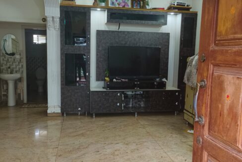 WhatsApp Image 2025-10-25 at 10.00.10 PM