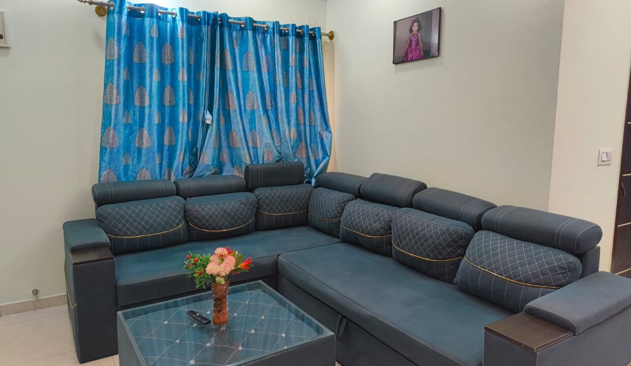 WhatsApp Image 2025-10-25 at 11.09.38 AM