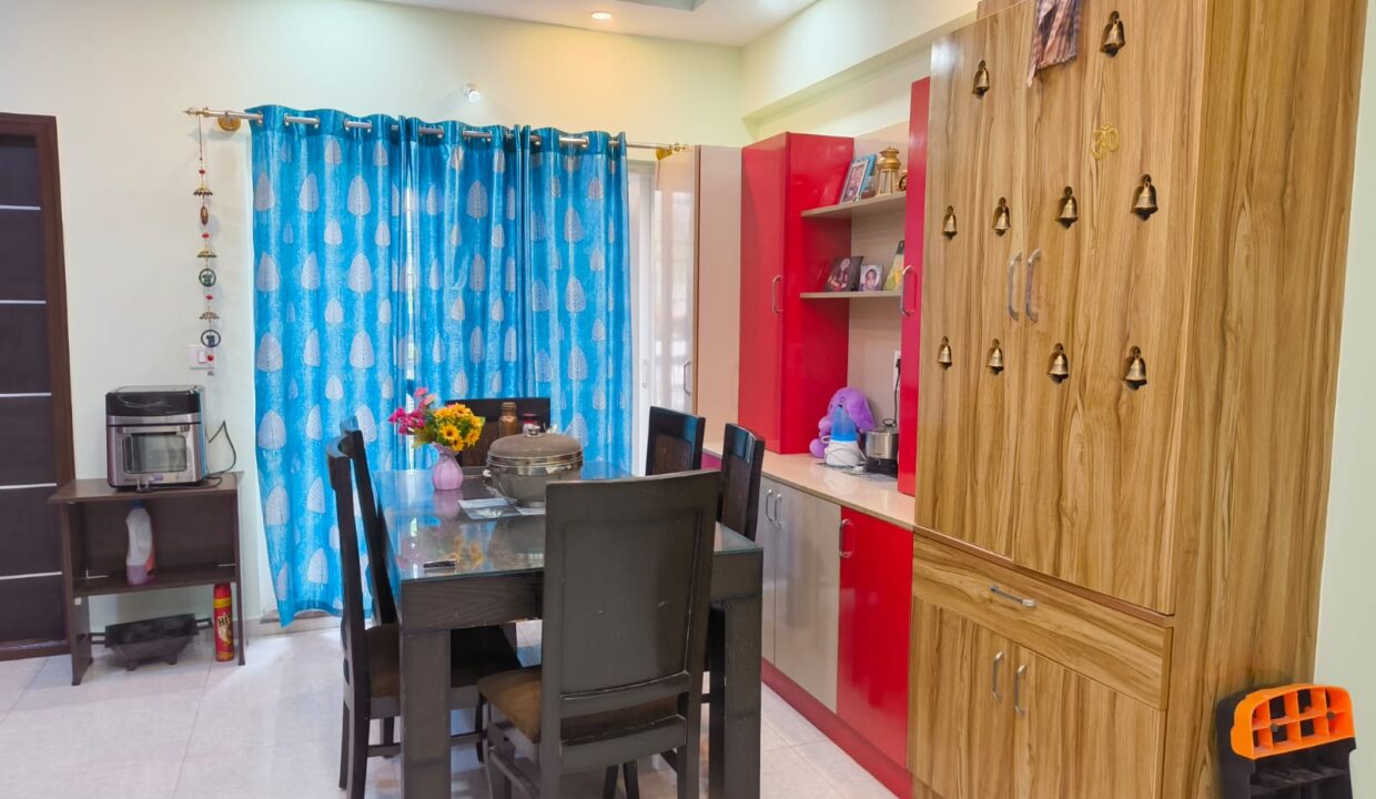 WhatsApp Image 2025-10-25 at 11.09.45 AM