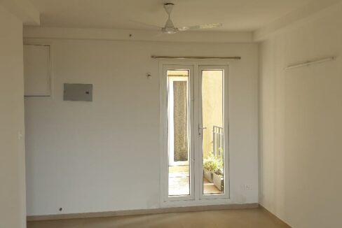 WhatsApp Image 2025-10-25 at 4.03.59 PM