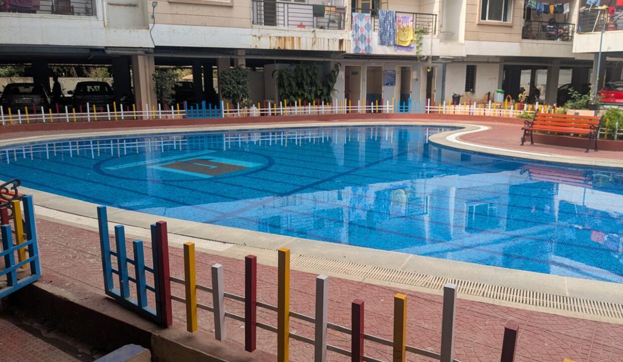 WhatsApp Image 2025-10-25 at 9.39.09 PM (1)