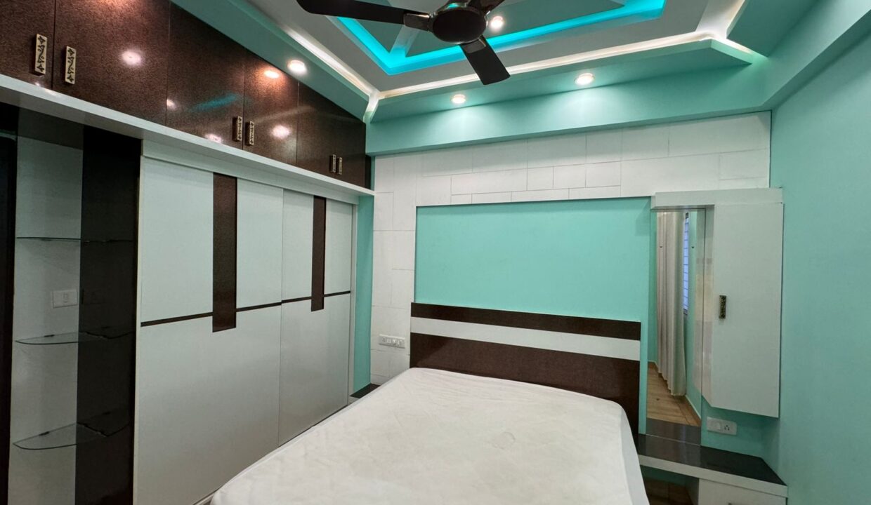 WhatsApp Image 2025-10-27 at 9.45.30 PM (1)