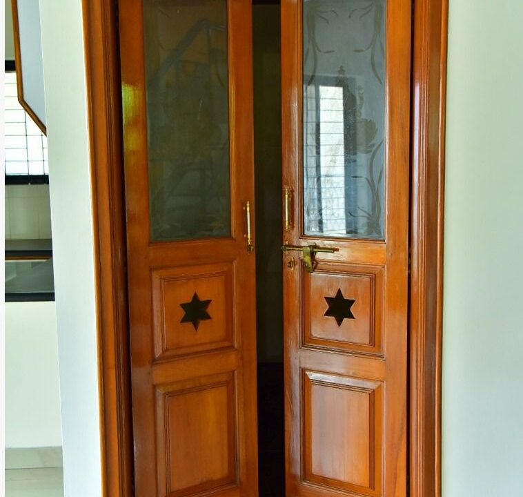 WhatsApp Image 2025-10-29 at 9.06.36 PM