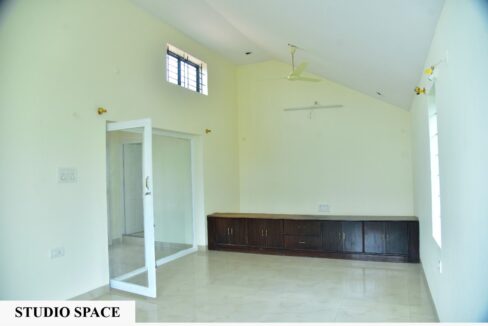 WhatsApp Image 2025-10-29 at 9.06.37 PM (2)