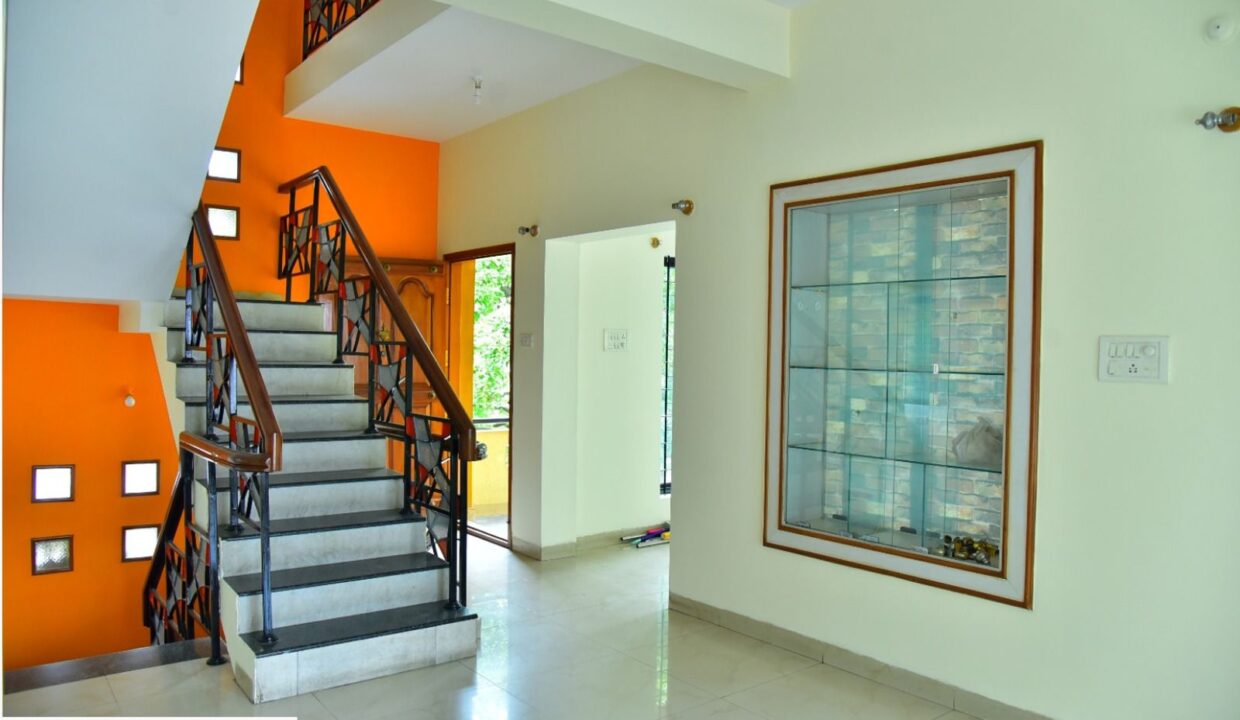 WhatsApp Image 2025-10-29 at 9.06.38 PM