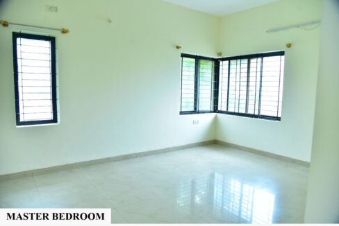 WhatsApp Image 2025-10-29 at 9.06.43 PM