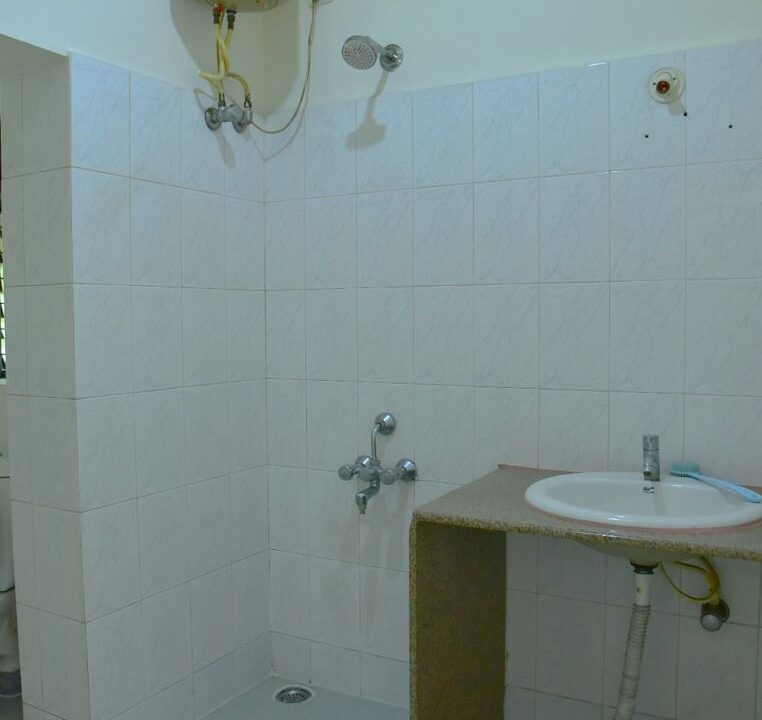 WhatsApp Image 2025-10-29 at 9.06.44 PM (1)