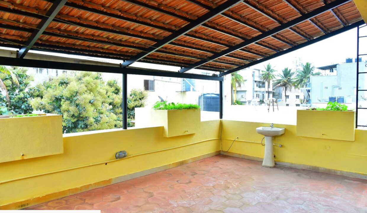 WhatsApp Image 2025-10-29 at 9.06.44 PM (2)