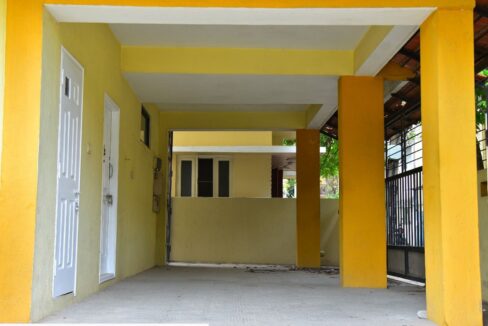 WhatsApp Image 2025-10-29 at 9.06.44 PM