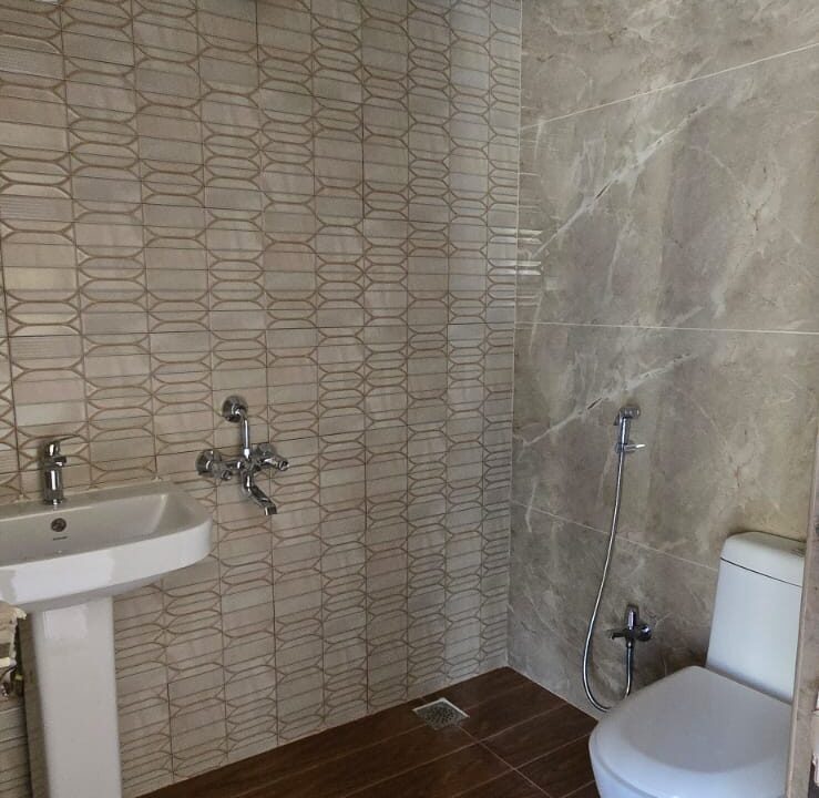 WhatsApp Image 2025-10-30 at 19.57.21 (2)