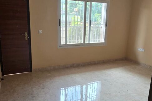 WhatsApp Image 2025-10-30 at 19.57.22 (2)