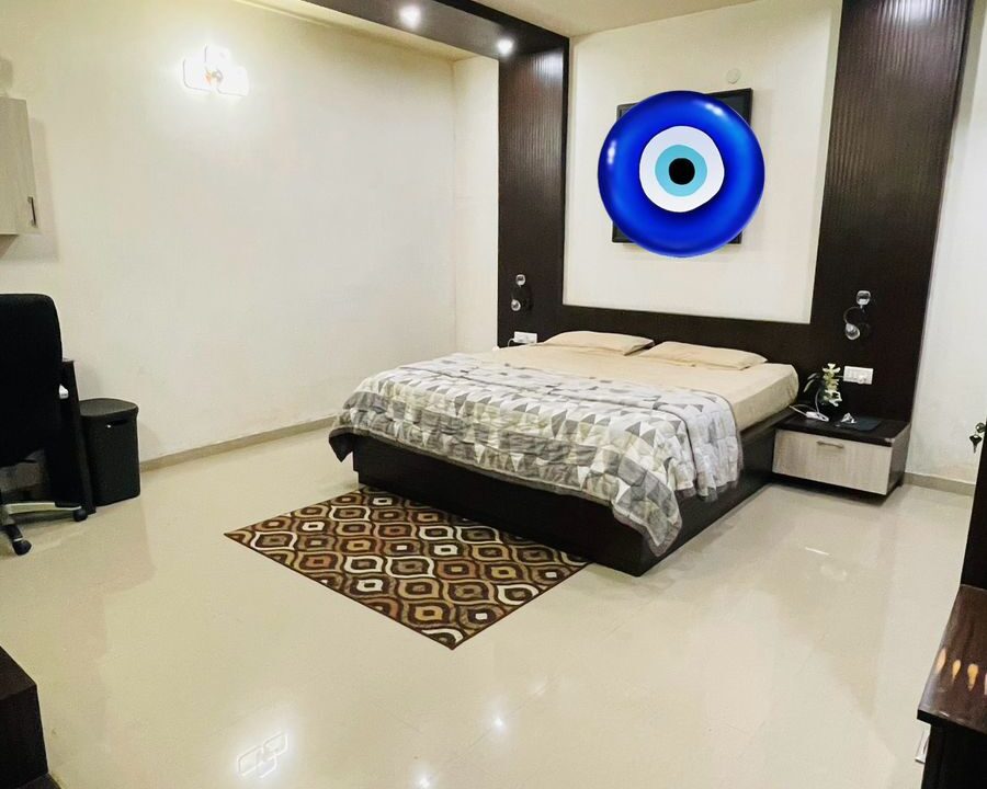 WhatsApp Image 2025-10-31 at 10.37.44 AM (2)