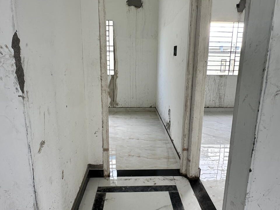 bb8c4e65-4cbd-45c4-9881-cccfc5cd7176