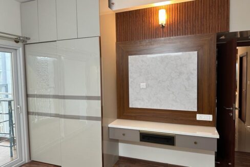 06f7fa59-6d49-4f49-b644-8881d9c670e4