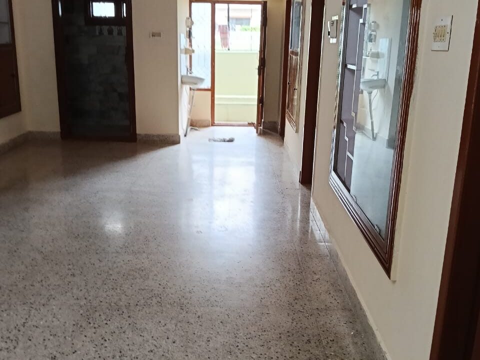 2766960b-b627-4305-9f11-2907076343c0