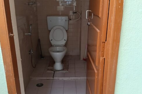 2e2eab26-e3fe-48be-845c-7af3a1b58362